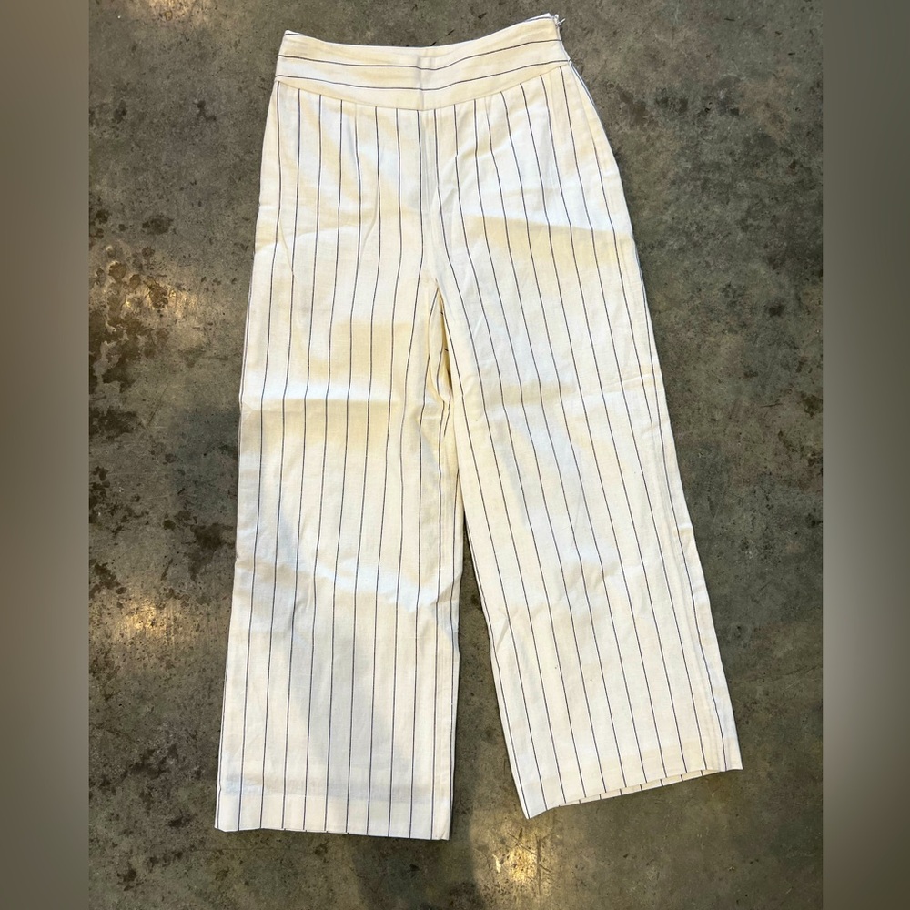 Gianni bini wide leg trousers dress pants stripe like new